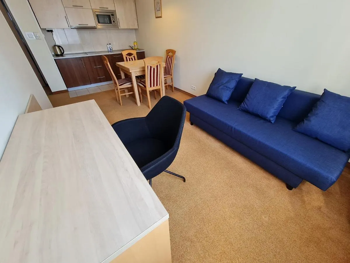10Q - Z6 Apartament 703 Daire Varşova